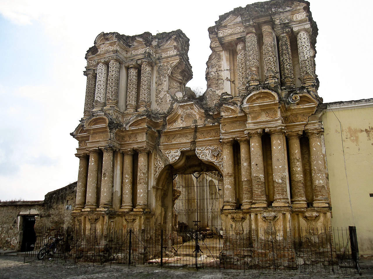 old church in antigua guatemala