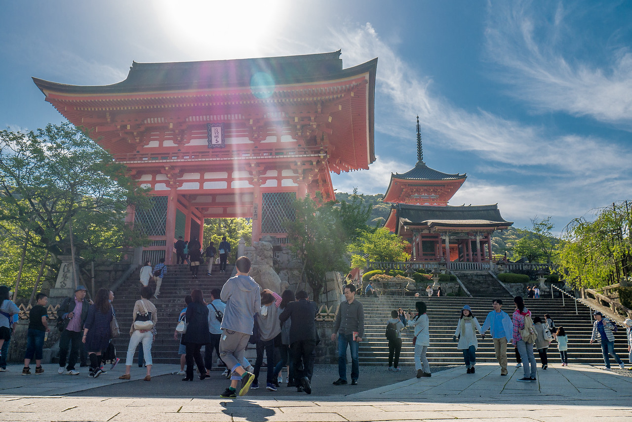  Kiyomizu-dera Kyoto, Japan.