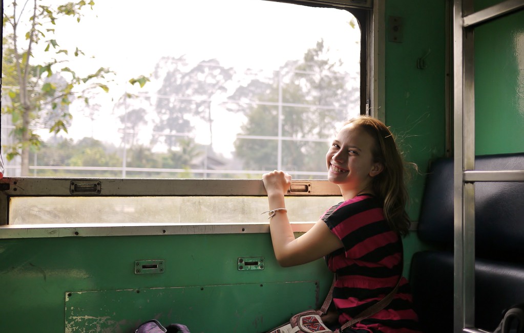  budget overnight train from Chiang Mai to Bangkok thailand