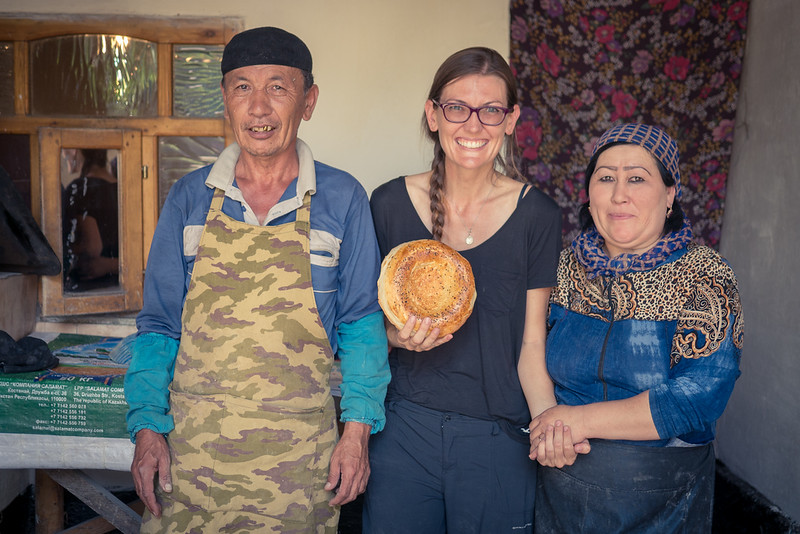 lepyoshka bread making Osh