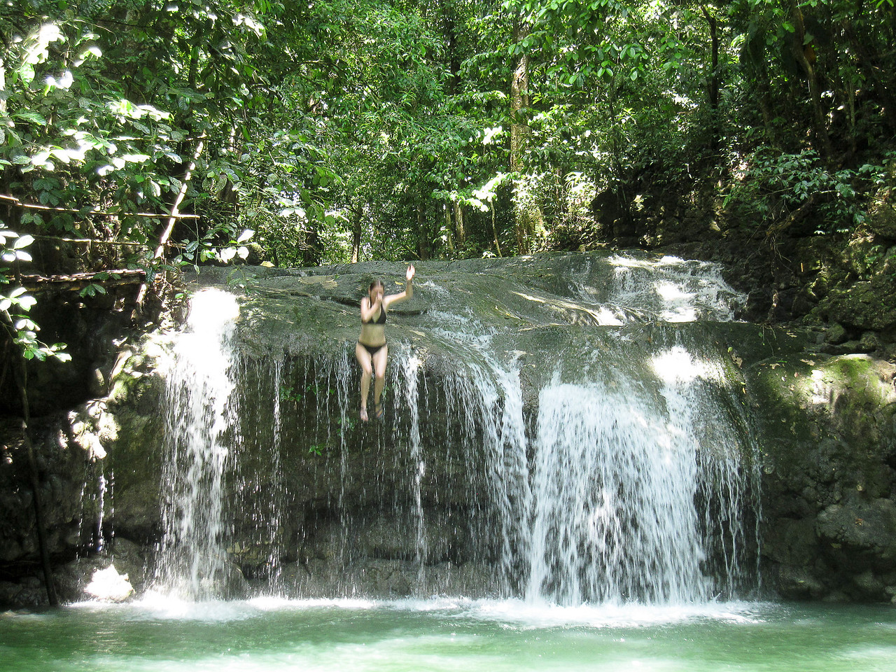 Finca El Paraiso Hot Springs on the rio dulce