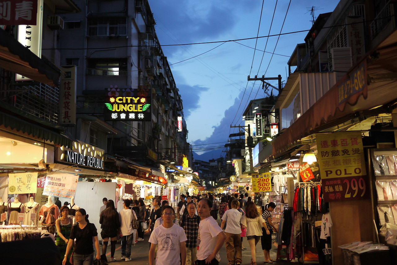 shilin night market