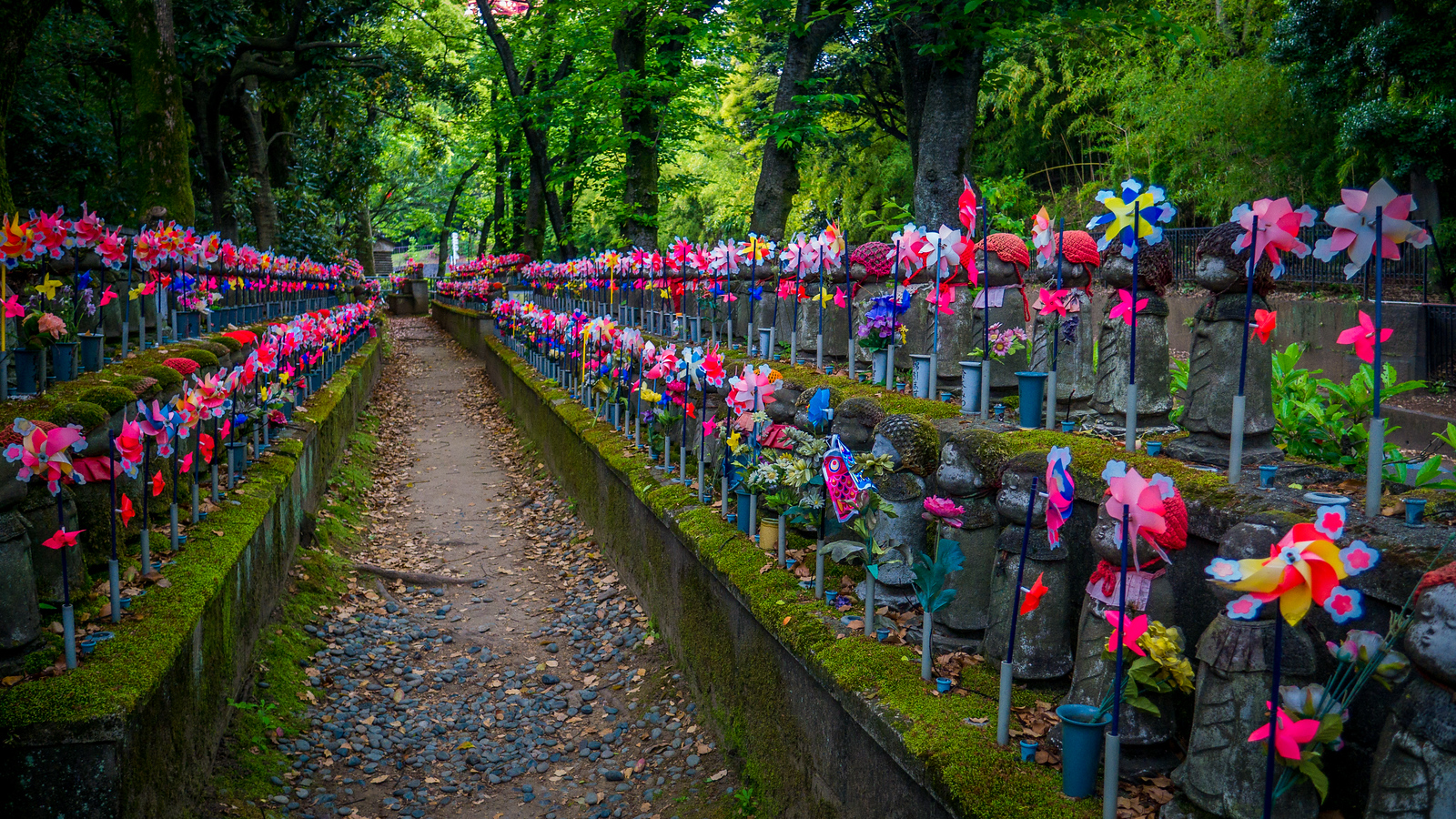 Jizo statues at Zojo-ji Temple