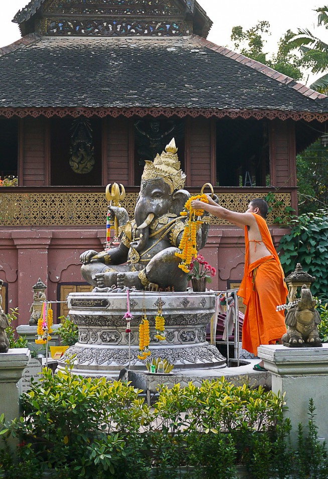 Traveling Thailand: What to Know & Where to Go