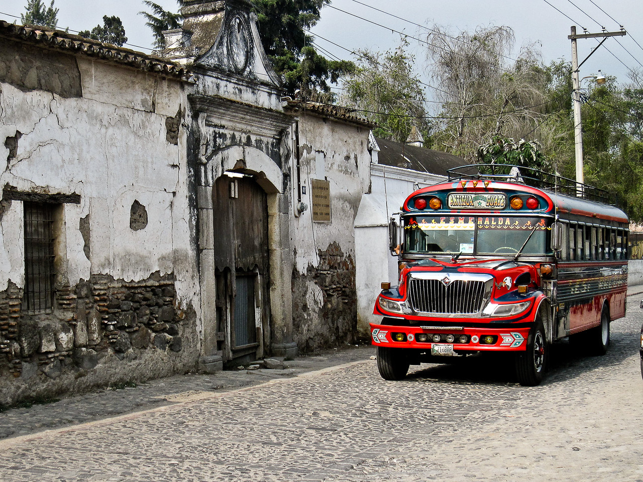 chicken bus guatemala