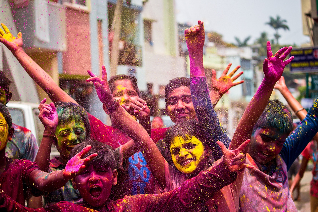holi festival kids