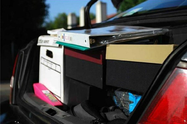 getting rid of your belongings is really hard!